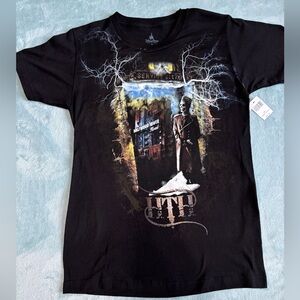 Hollywood Tower Hotel Graphic Tee Shirt Disney Parks Skeleton SKULL NWT Terror